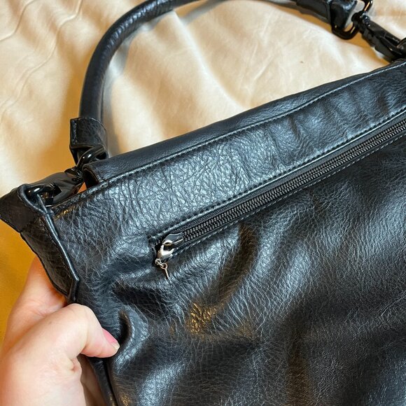 Matt & Nat black vegan shoulder bag - Picture 6 of 7